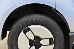 福田 祥菱Q一体式 豪华型 1.6L 120马力 汽油 3.09米单排厢式微卡(BJ5030XXY4JV6-73)