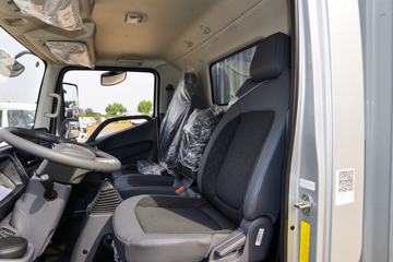 ���� ���ˣ����� 146���� 4.2�׵��Ų�դʽ�Ῠ(����)(6��)ͼƬ