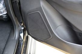 五十铃D-MAX&nbsp;皮卡驾驶室                                               图片