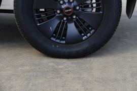 五十铃D-MAX&nbsp;皮卡底盘                                                图片