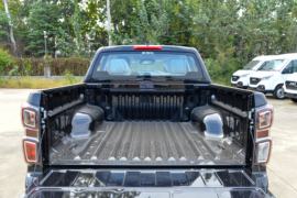 五十铃D-MAX&nbsp;皮卡上装                                                图片