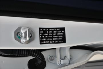 ���� ��� ȫ���� ������ 2.3T���� 177���� �Զ����� ����˫��Ƥ��ͼƬ