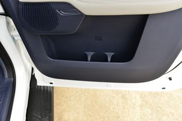 ���� ��� ȫ���� ������ 2.3T���� 177���� �Զ����� ����˫��Ƥ��ͼƬ