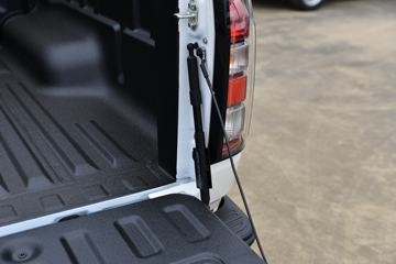 ���� ��� ȫ���� ������ 2.3T���� 177���� �Զ����� ����˫��Ƥ��ͼƬ