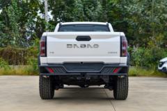 江铃 大道 敢探者 无界款 2.3T柴油 177马力 自动四驱 标轴双排皮卡