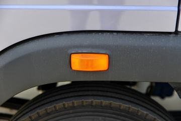 �й�����HOWO ͳ˧ 140���� 3.85���Ű������Ῠ(����)(��ʿ��8��)(ZZ1047G3215F144B)ͼƬ