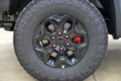 江铃 大道 敢探者 无界款 2.3T柴油 177马力 自动四驱 标轴双排皮卡