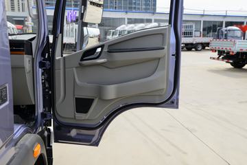 �й�����HOWO ͳ˧ 140���� 3.85���Ű������Ῠ(����)(��ʿ��8��)(ZZ1047G3215F144B)ͼƬ