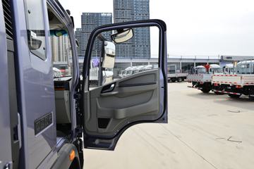 �й�����HOWO ͳ˧ 140���� 3.85���Ű������Ῠ(����)(��ʿ��8��)(ZZ1047G3215F144B)ͼƬ