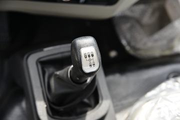 �й�����HOWO ͳ˧ 140���� 3.85���Ű������Ῠ(����)(��ʿ��8��)(ZZ1047G3215F144B)ͼƬ