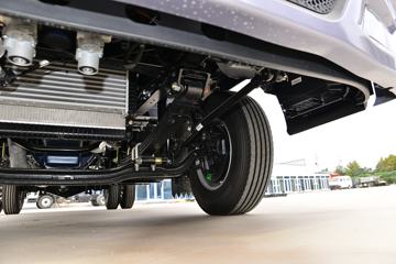 �й�����HOWO ͳ˧ 140���� 3.85���Ű������Ῠ(����)(��ʿ��8��)(ZZ1047G3215F144B)ͼƬ