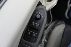 中国重汽HOWO 统帅 140马力 4.15米单排栏板轻卡(国六)(4.33速比)(ZZ1047G3215F144B) 中国重汽HOWO 统帅 140马力 4.15米单排栏板轻卡(国六)(4.33速比)(ZZ1047G3215F144B)