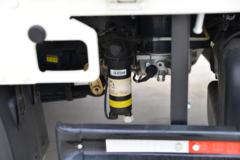 中国重汽HOWO 统帅 140马力 4.15米单排栏板轻卡(万里扬5档)(ZZ1047G3215F144B) 中国重汽HOWO 统帅 140马力 4.15米单排栏板轻卡(万里扬5档)(ZZ1047G3215F144B)