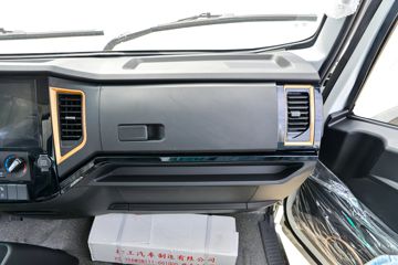 �칤�Ῠ ���� ��ʡ�� 132���� 4.15�׵�����ʽ�Ῠ(����)(XGA5043XXYD6EA)ͼƬ