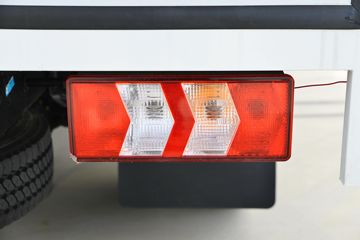 �칤�Ῠ ���� ��ʡ�� 132���� 4.15�׵�����ʽ�Ῠ(����)(XGA5043XXYD6EA)ͼƬ