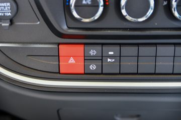 �����Ῠ ����Z1 140���� 4.18�׵�����ʽ�Ῠ(����)(YTQ5041XXYKH334)ͼƬ