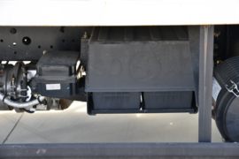 德龙Z1&nbsp;载货车底盘                                                图片