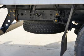 德龙Z1&nbsp;载货车底盘                                                图片