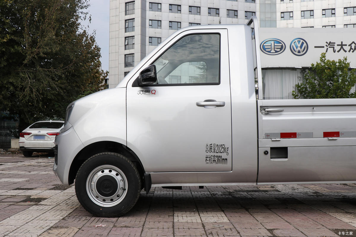 福田祥菱Q一体式微卡 120马力 1.6L汽油动力 4.9万合规城配优选