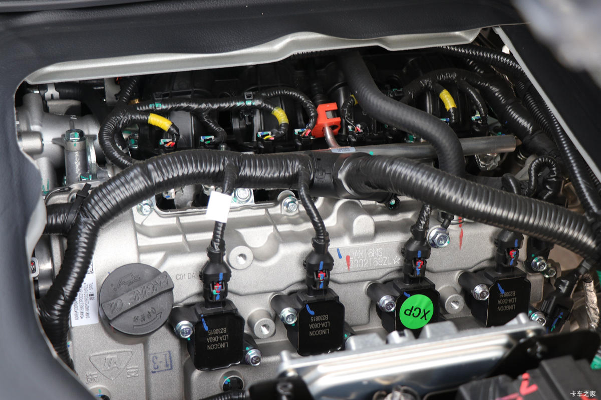 ���� ����Qһ��ʽ ������ 1.6L 120���� ���� 3.2�׵�������΢��(BJ1030V4JV6-73)����                                                