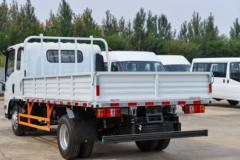 江西五十铃 翼放EM7 152马力 3.7米排半栏板轻卡(JXW1040CDJA2) 江西五十铃 翼放EM7 152马力 3.7米排半栏板轻卡(JXW1040CDJA2)