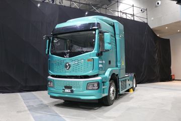 燃料电池&nbsp;电动牵引车外观图片