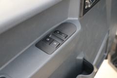 中国重汽HOWO 悍将 150马力 4.15米单排栏板轻卡(万里扬6档)(ZZ1047F3315F144)