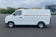 贵州牌 长江7号 2023款 2.7T 4.746米纯电动封闭货车40.55kWh
