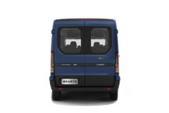 江铃汽车 全顺T8 商旅满配版 174马力 2.3T柴油 7座 短轴中顶多用途乘用车