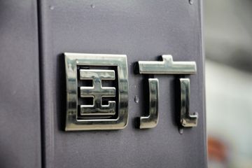 йHOWO ͳ˧ 160 4.15ATԶʽῨ(ZZ5047XXYG3215F144B)ͼƬ