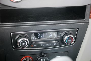 йHOWO ͳ˧ 160 4.15ATԶʽῨ(ZZ5047XXYG3215F144B)ͼƬ