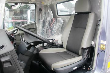 йHOWO ͳ˧ 160 4.15ATԶʽῨ(ZZ5047XXYG3215F144B)ͼƬ