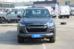 江西五十铃 铃拓 2023款 领航版 2.5T柴油 150马力 两驱自动 长轴双排皮卡