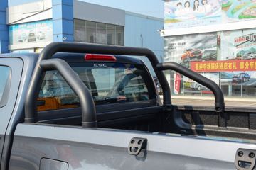 ʮ  2023 캽 2.5T 150 Զ ˫ƤͼƬ