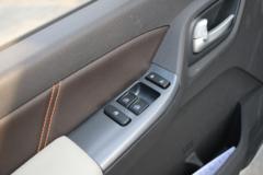 福田 奥铃M卡 122马力 3.94米排半栏板小卡(国六)(BJ1044V9JA5-AA2)