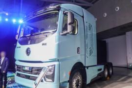 燃料电池&nbsp;电动牵引车外观图片