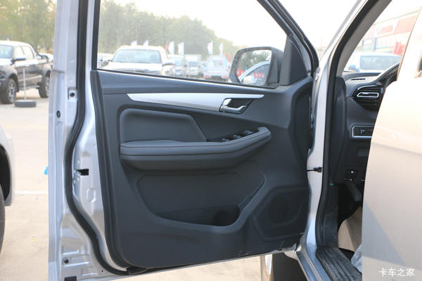 五十铃瑞迈皮卡台州市火热促销中 让利高达0.5万