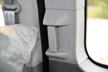 �������� ��ȫ˳ 143���� 7/8/9�� 2.0T���� 9���Զ� ����Ͷ�����;���ó�(����)ͼƬ