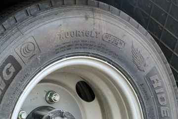 ���� ���� 4.5T 4.14�׵��Ŵ��綯��ʽ�Ῠ81.14kWhͼƬ