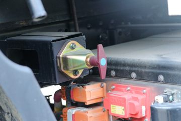 ���� ���� 4.5T 4.14�׵��Ŵ��綯��ʽ�Ῠ81.14kWhͼƬ