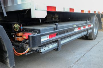 ���� ���� 4.5T 4.14�׵��Ŵ��綯��ʽ�Ῠ81.14kWhͼƬ