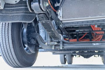 ���� ���� 4.5T 4.14�׵��Ŵ��綯��ʽ�Ῠ81.14kWhͼƬ