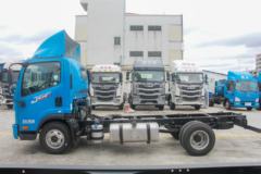 解放 J6F 170马力 4.16米单排厢式轻卡(CA5048XXYP40K41L2E6A84)