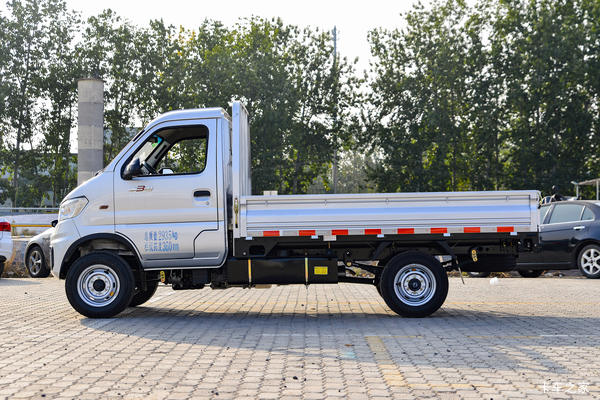 �������ж����ɶ���T3�ػ������۴���ͣ�����0.3��