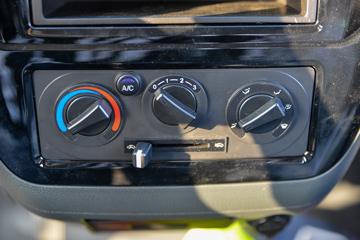 ; T3(ԭСW) 1.3L 91 3.05׵С()()(EQ1021S60Q3)ͼƬ