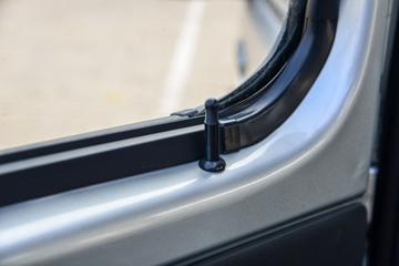 ����;�� T3(ԭС����W) 1.3L 91���� ���� 2.21��˫������С��(��̥)(EQ1031D60Q4A)ͼƬ