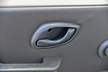 ����;�� T3(ԭС����W) 1.3L 91���� ���� 2.5��˫������С��(��̥)(EQ1031D60Q4A)ͼƬ