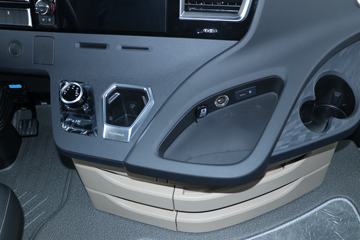  ŷEST  570 6X4 LNGԶǣ(BJ4259L6DLL-05)ͼƬ