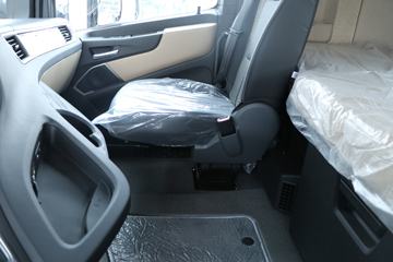  ŷEST  570 6X4 LNGԶǣ(BJ4259L6DLL-05)ͼƬ
