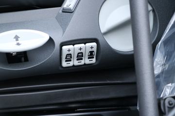  ŷEST  570 6X4 LNGԶǣ(BJ4259L6DLL-05)ͼƬ